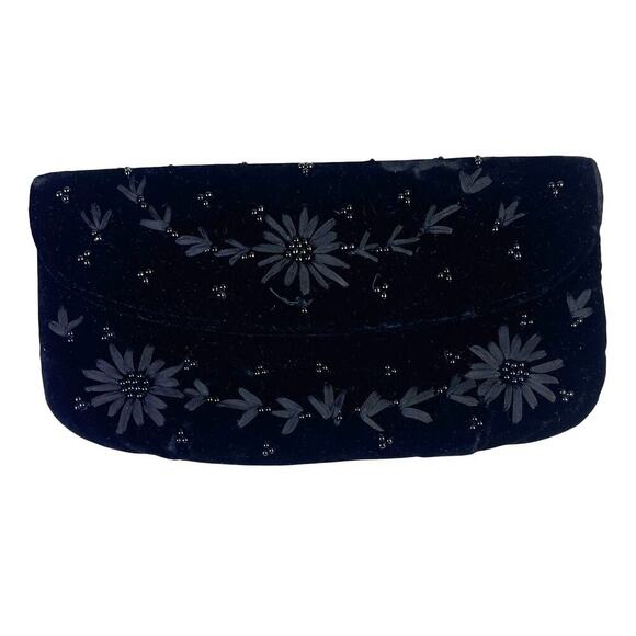 Vintage Soure Black Velvet Embroidered wristlet Evening Bag Clutch Flap 9.5" x 5 - Picture 1 of 9